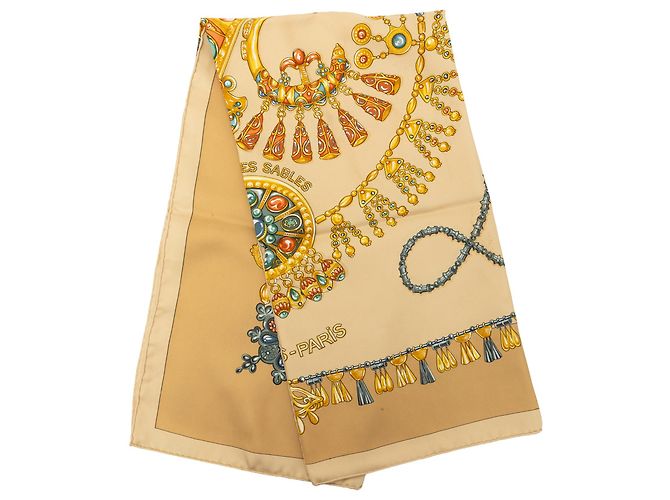 Pañuelo de seda Hermès Beige Parures des Sables 90