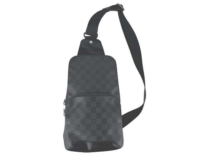 Borsa Avenue Sling Louis Vuitton Damier Graphite Nero