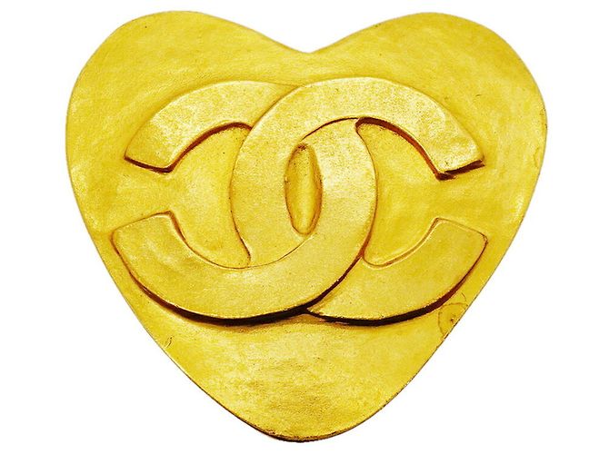 Chanel Brosche mit Herzmotiv vergoldet Golden