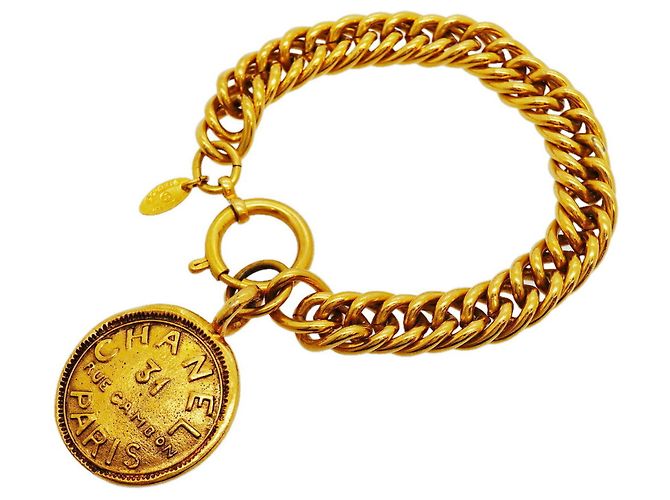 Pulsera de dije circular chapada en oro Chanel Cambon Dorado