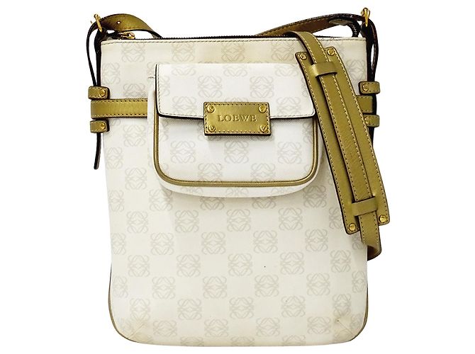 Borsa Loewe bianca Anagram in PVC Bianco