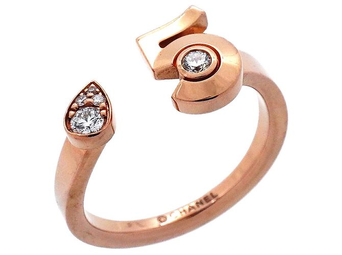 Chanel Extrait de No. 5 Ring