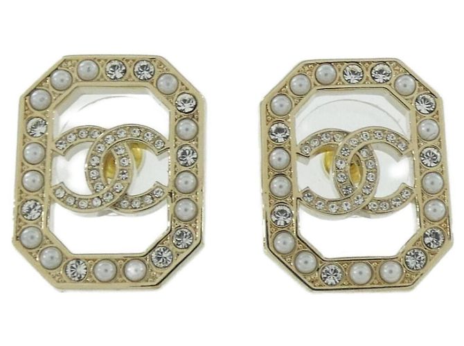 Pendientes de botón Chanel ABB769 Blanco Dorado