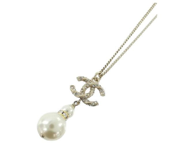 Colar Chanel 53161 Branco Dourado