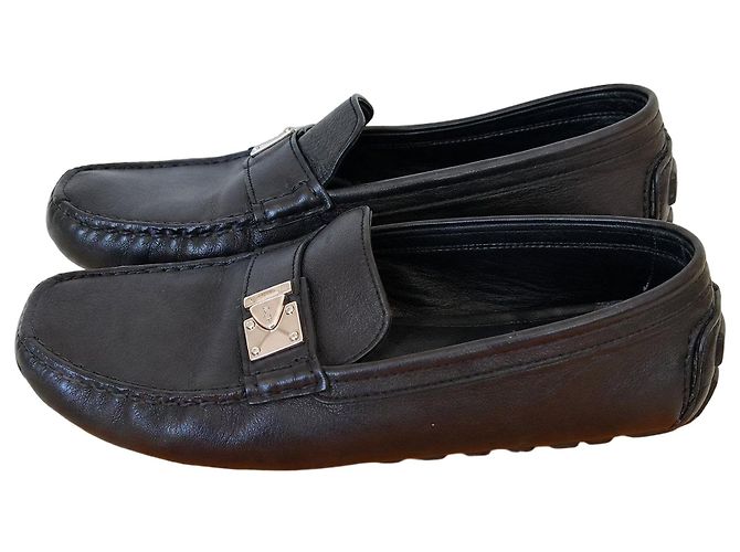 Mocasines Louis Vuitton de cuero negro