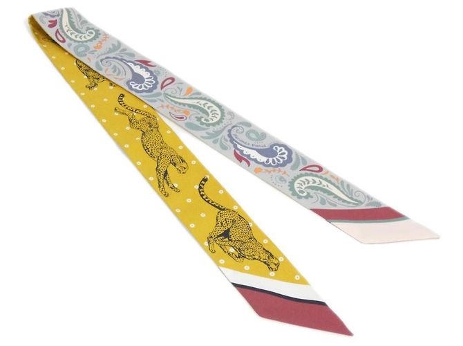 Hermès Hermes Guepards Bandana Twilly Scarf Marrone Giallo