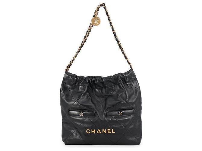 Chanel 22 Borsa a tracolla Chanel Matelassé in nero