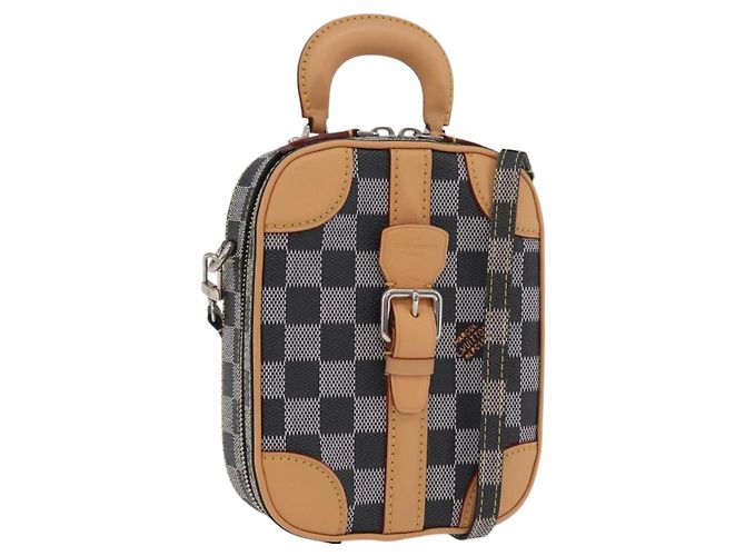 Bolsa LOUIS VUITTON Damier Versette Vertical White Black N60273 LV Auth 204899SAM Preto Branco