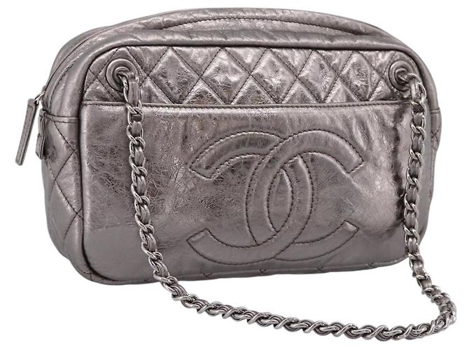 Bolsa de Ombro CHANEL Matelasse COCO Mark Chain em Couro Prata CC Auth yk20943V