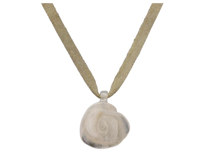 Colar Choker CHANEL Camelia em plástico Clear CC Auth bs37450