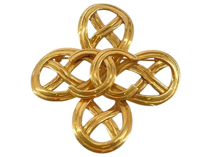 Broche Infini Chanel CC plaquée or doré