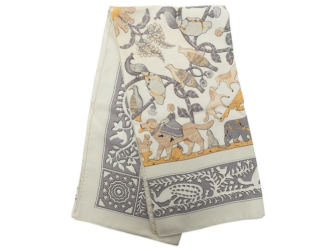 Lenço de seda Hermès Early America Bege 90