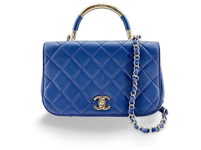 Chanel Carry Chic Flap Quilted Lambskin Small Bleu