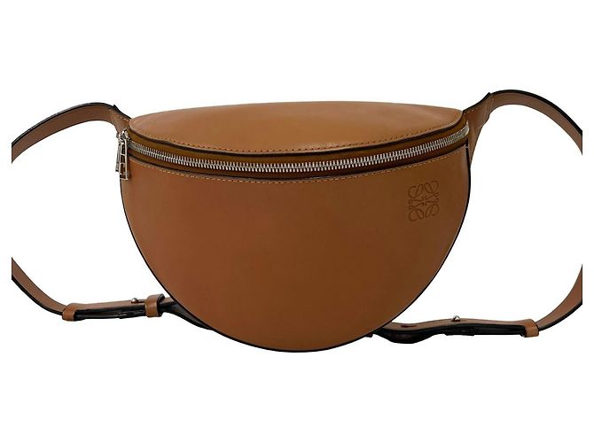 Bolsa de cintura Loewe em couro castanho Marrom
