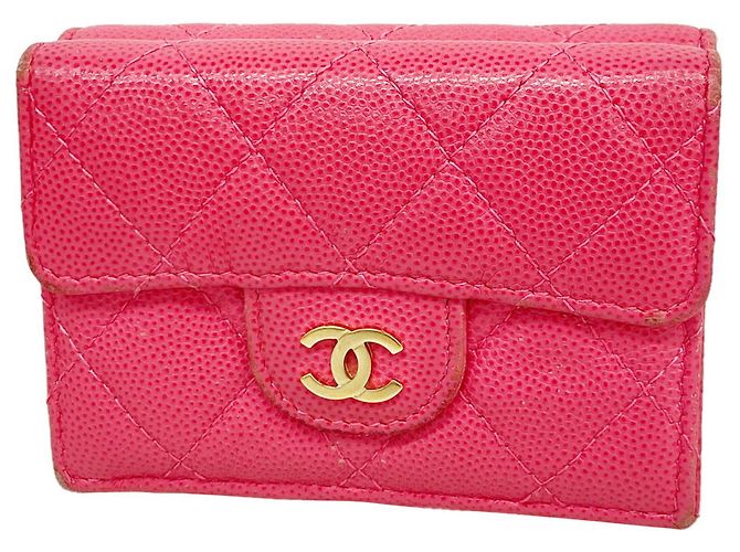 Timeless Chanel Pink Tri-Fold Geldbörse