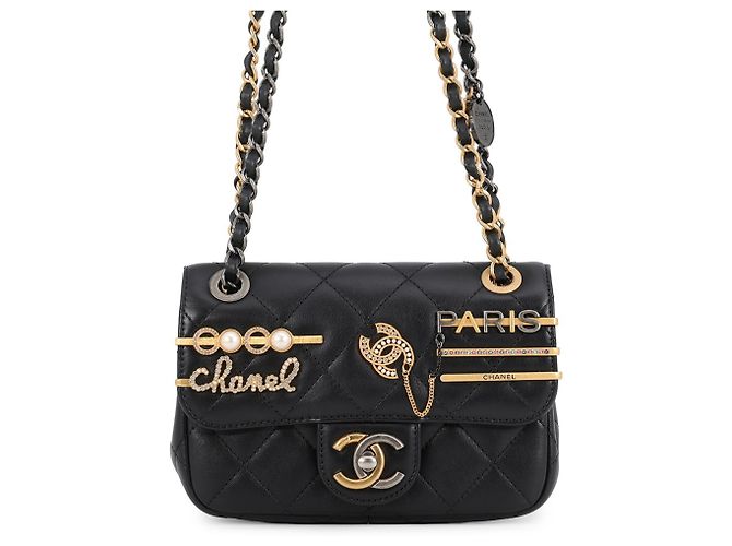 Bolsa de Ombro Chanel Small Matelassé Preto