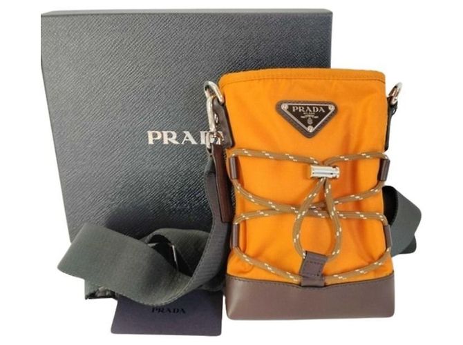 Sac à épaule Triangle Prada RE-NYLON Marron Orange