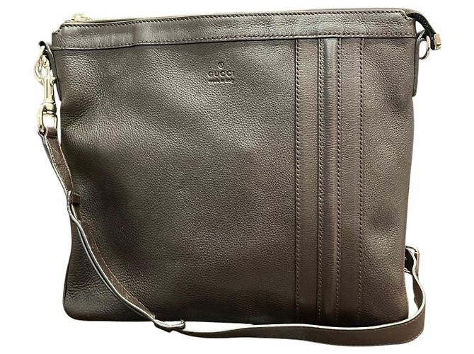 Sac messager Gucci en cuir marron
