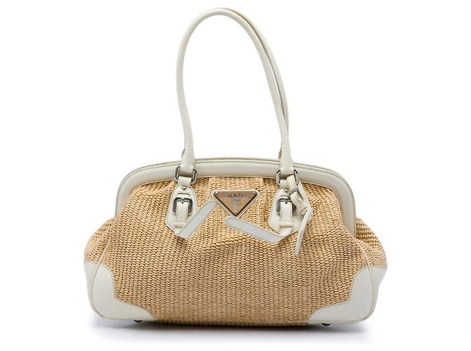 Bolsa de ombro Prada em ráfia bege