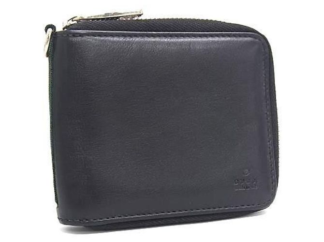 Gucci Bi-Fold Wallet in Black Leather