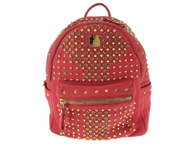 Mochila MCM em couro vermelho