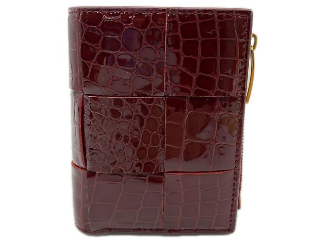 Cartera compacta Bottega Veneta Cassette Burdeos