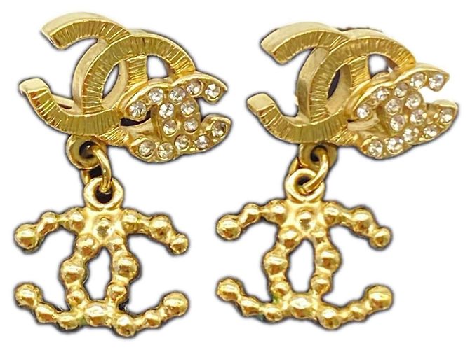 Orecchini Chanel Triple Coco Mark con strass D'oro