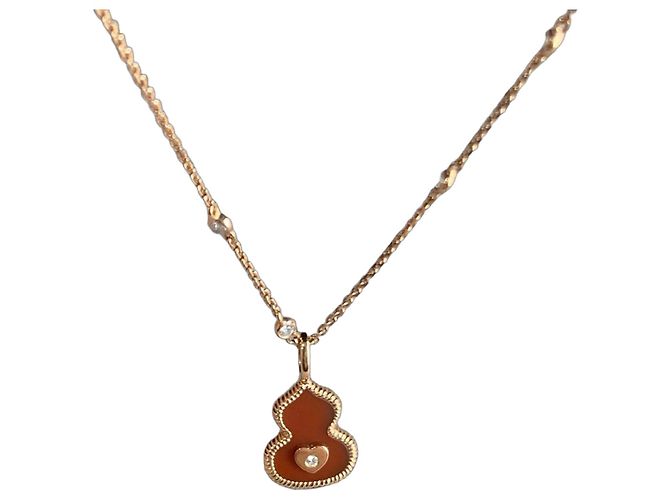 Autre Marque Colar Qeelin Dourado