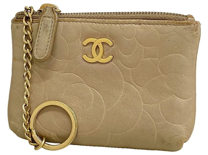 Timeless Monedero Chanel de piel de cordero beige