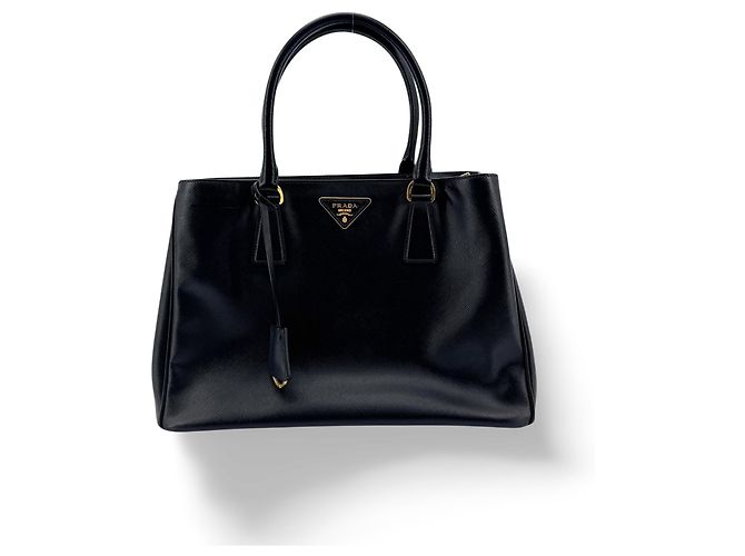 Prada Galleria Double Zip Spazzolato Leather Medium Nero