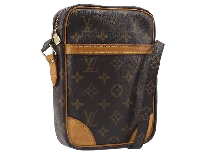 LOUIS VUITTON Bolsa de Ombro Monogram Danube M45266 LV Auth ep16037 Monograma