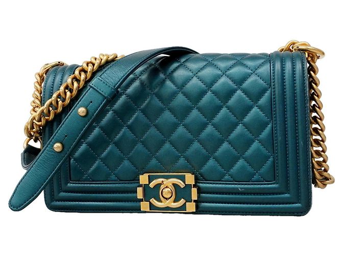 Borsa a tracolla Chanel Boy Chain Blu