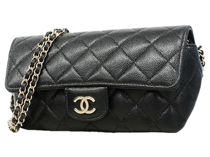Borsa a tracolla con catena Chanel Matelassé Nero