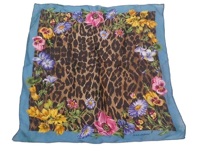 Dolce & Gabbana Lenço de seda com estampa animalier e flores Marrom Multicor Estampa de leopardo