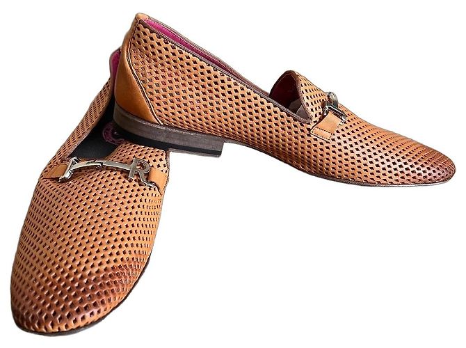 John Richmond Richmond braune Leder-Loafer mit Lochmuster