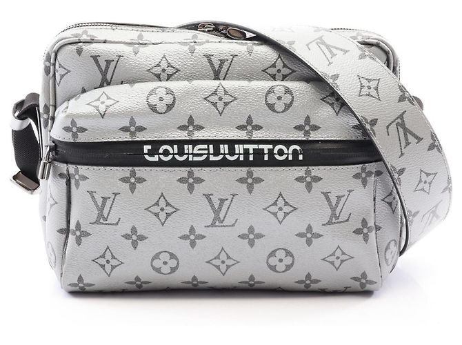 Bolsa de Ombro Louis Vuitton Reflect Messenger PM Prata