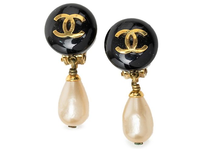 Timeless Orecchini vintage Chanel Coco Mark Nero D'oro