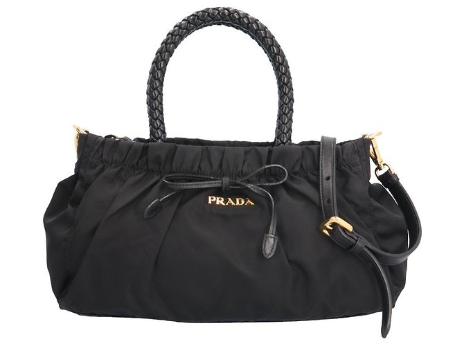Bolsa de ombro Prada em nylon Preto