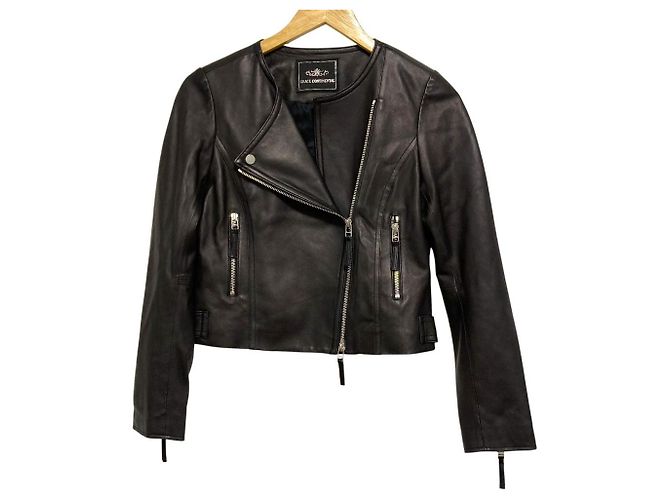 Autre Marque GRACE CONTINENTAL Leather Short Jacket Black
