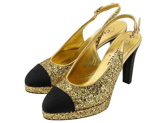 Sapatos Slingback Chanel Coco Mark Glitter Preto Dourado