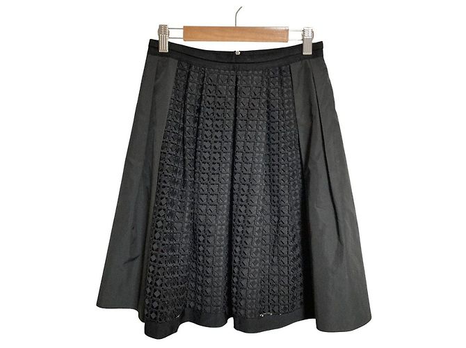 LANVIN en Bleu Lace Skirt Black