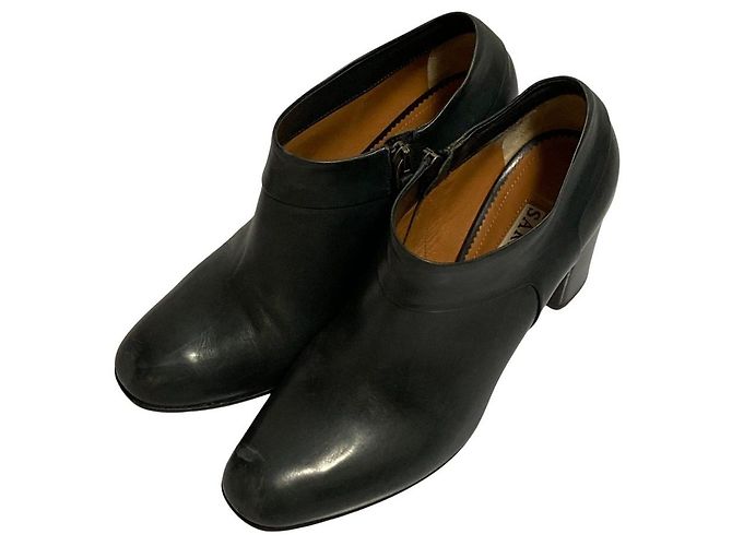 Autre Marque Bottines courtes en cuir Sartore Noir