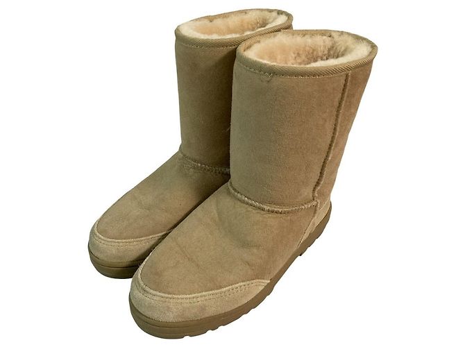 Autre Marque UGG australia Ultra Short Lammfellstiefel Beige