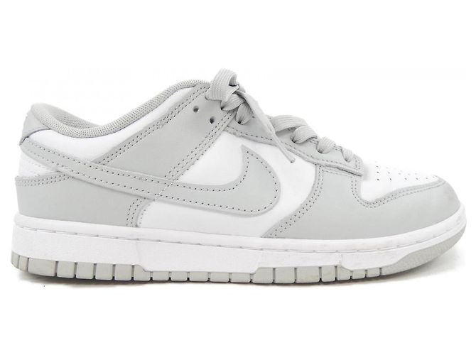 Autre Marque Zapatillas de cuero Nike Blanco