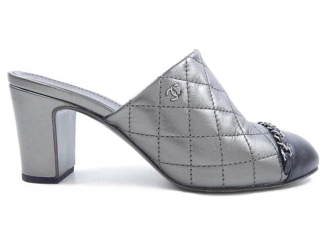 Sandales Chanel G32682 Marron