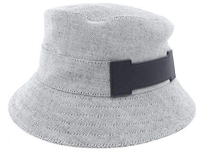 Hermès Blue Cloth Hat Size 57