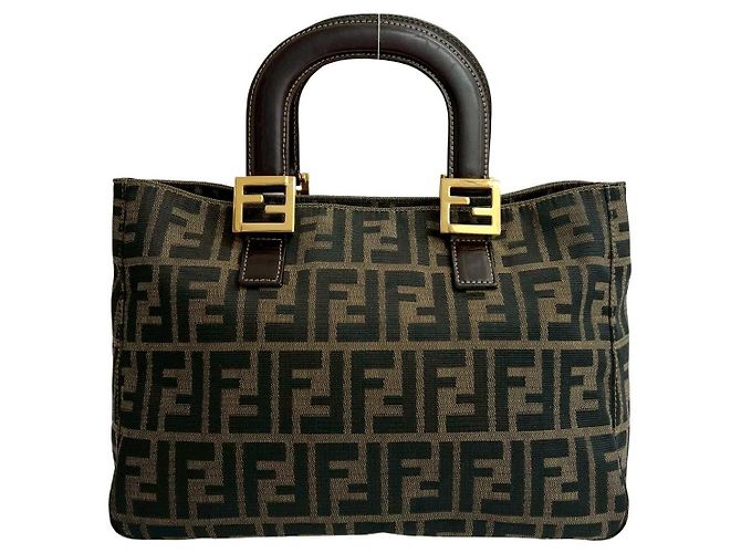 Bolsa Fendi Zucca Canvas Leather Marrom Preto