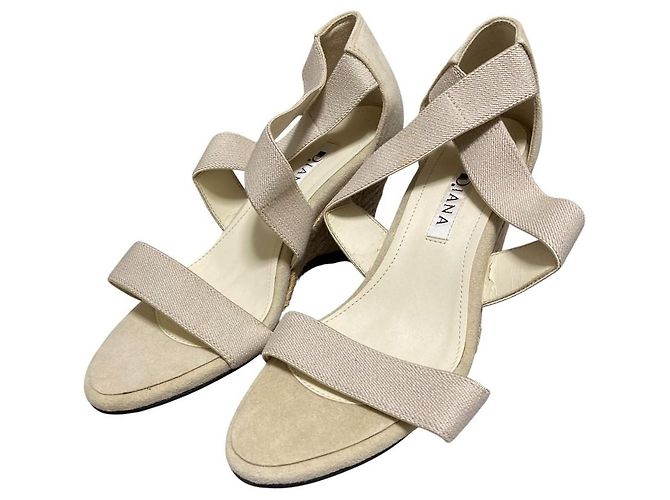 Autre Marque Sandales DIANA Beige