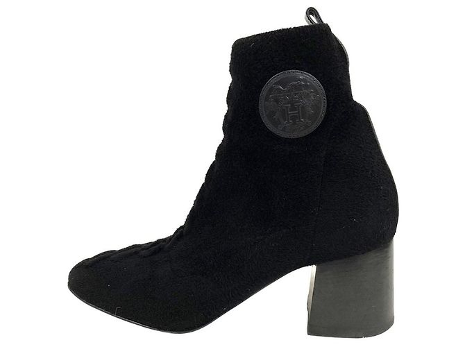Hermès Jenna60 Leather Boots Black