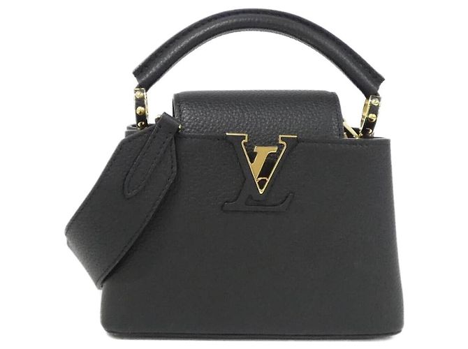 Borsa Louis Vuitton Capucines MINI Taurillon 2way Nero